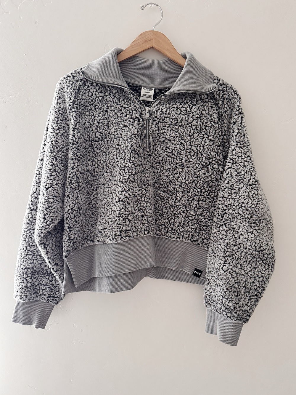 PINK Victoria’s Secret Cropped Sherpa Jacket